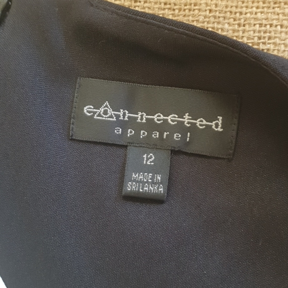 Size 12 Connected Apparel sleeveless dress - Picture 3 of 4